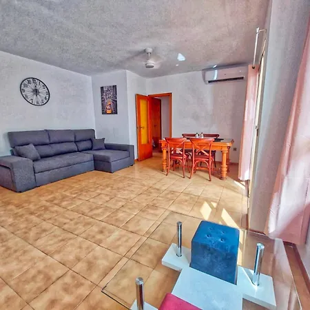 Gabriel Miro 13 Apartment *